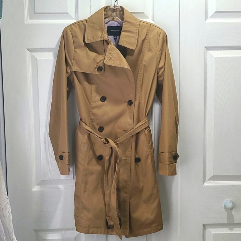 Banana Republic Trench Coat Small Camel